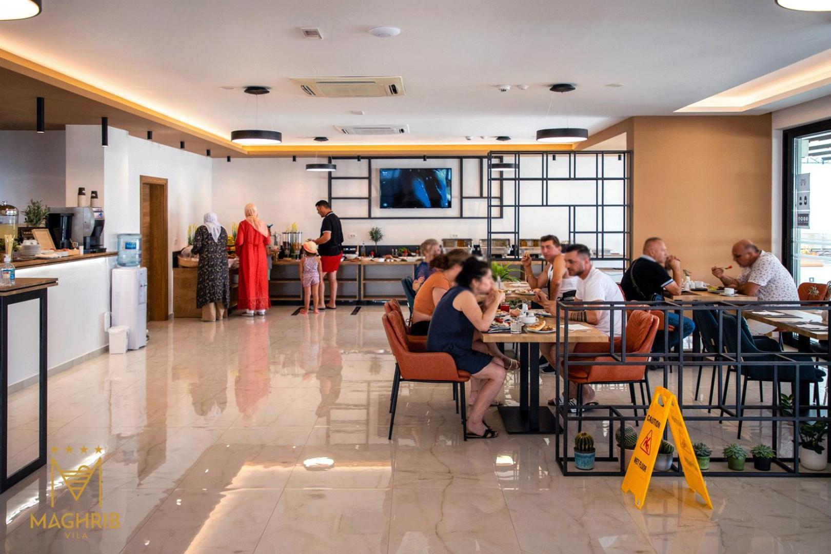 Maghrib Hotel Ulcinj Luaran gambar